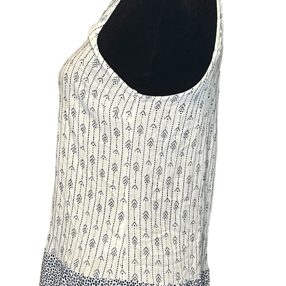 SKIES ARE BLUE TANK TOP - Picture 2 of 4